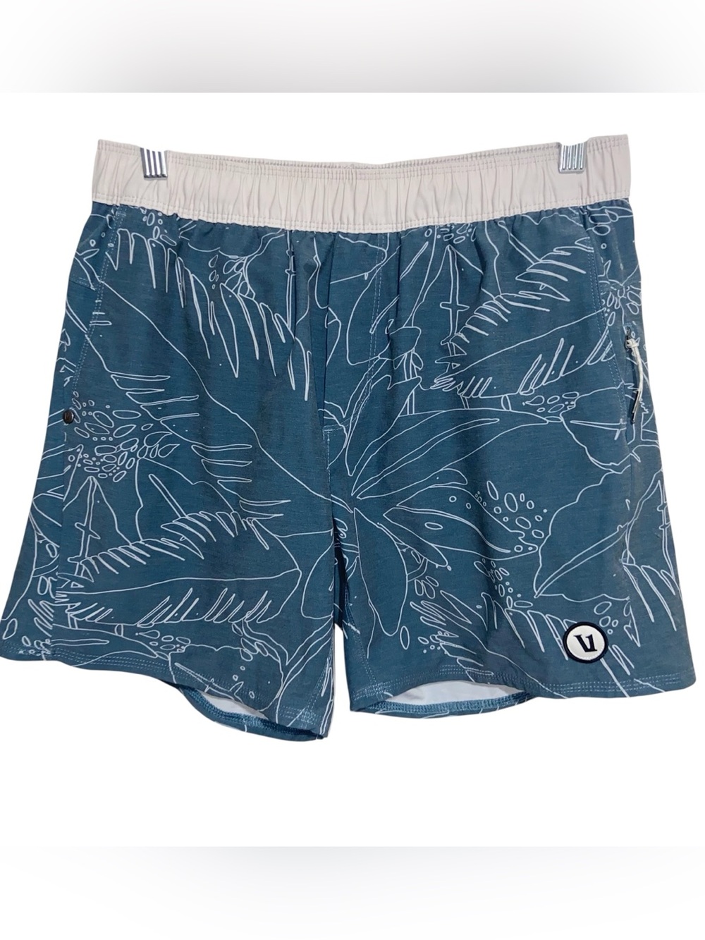 VUORI Maverick Volley Shorts Mens Small Unlined V3016 Green Gray Floral Beach